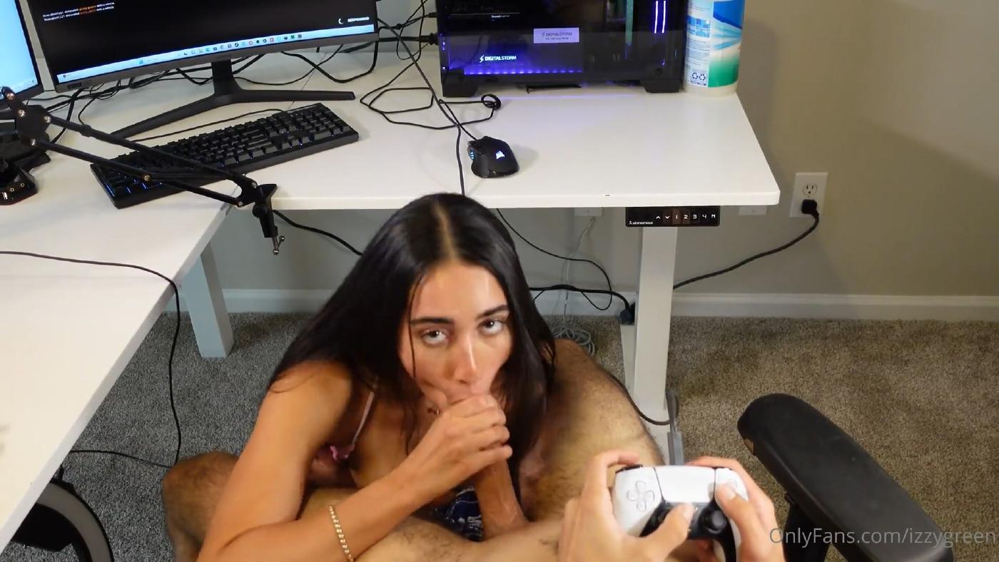 izzy_green_video_game_pov_blowjob_onlyfans_video_leaked-vhbzou izzy green video game pov blowjob onlyfans video leaked vhbzou