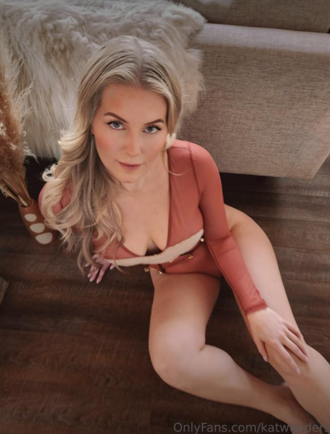 kat wonders legs spread bodysuit onlyfans set leaked mdezvc