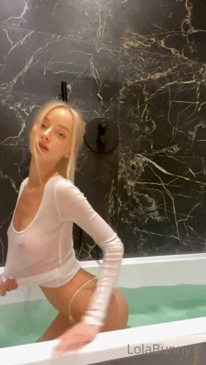 lola_bunny_wet_t-shirt_bath_onlyfans_video_leaked-ycgvki lola bunny wet t shirt bath onlyfans video leaked ycgvki