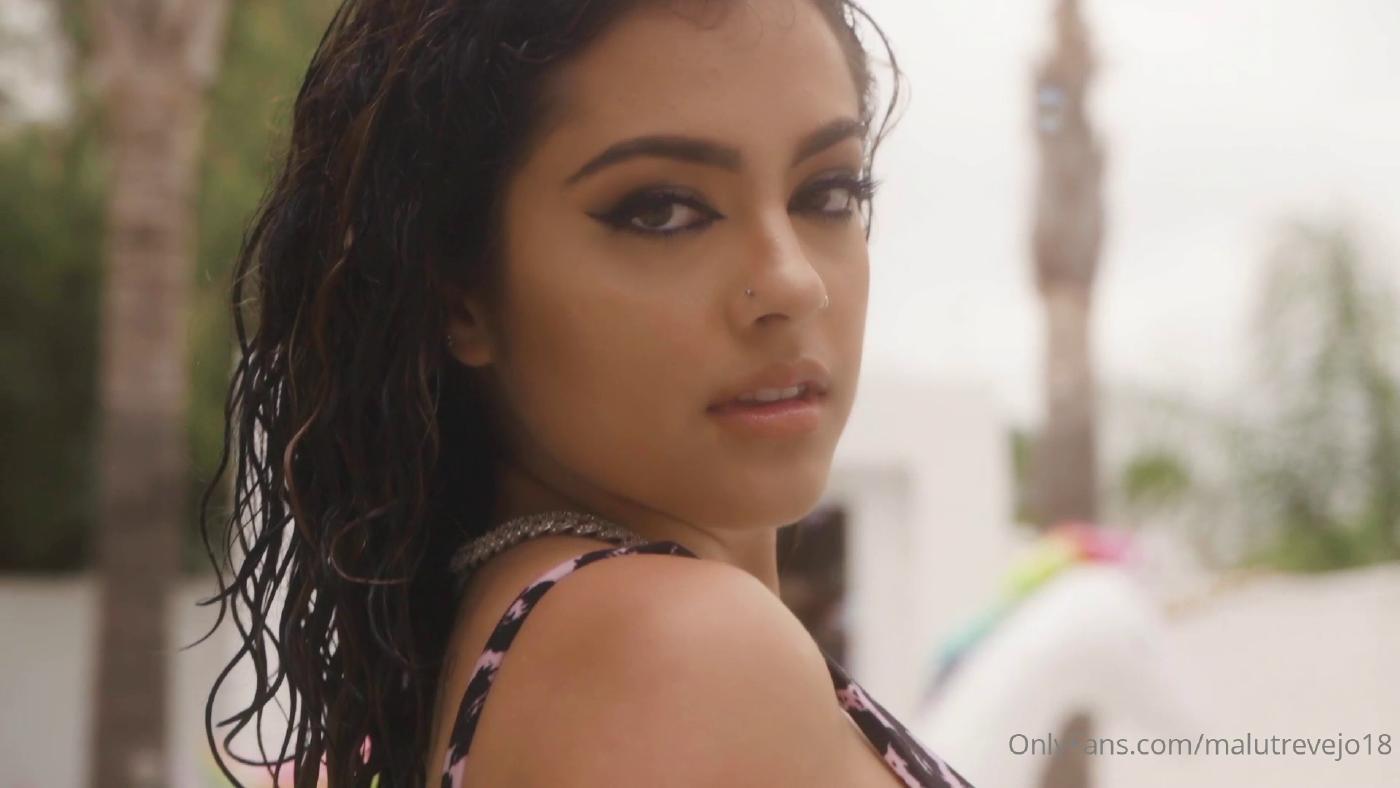 malu_trevejo_sexy_wet_bikini_pool_onlyfans_video_leaked-gbgsdr malu trevejo sexy wet bikini pool onlyfans video leaked gbgsdr