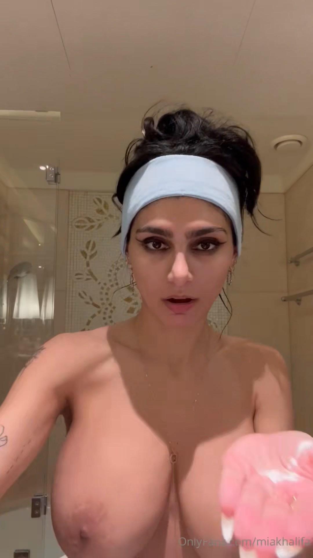 mia_khalifa_nude_face_wash_onlyfans_livestream_leaked-eoycwl mia khalifa nude face wash onlyfans livestream leaked eoycwl