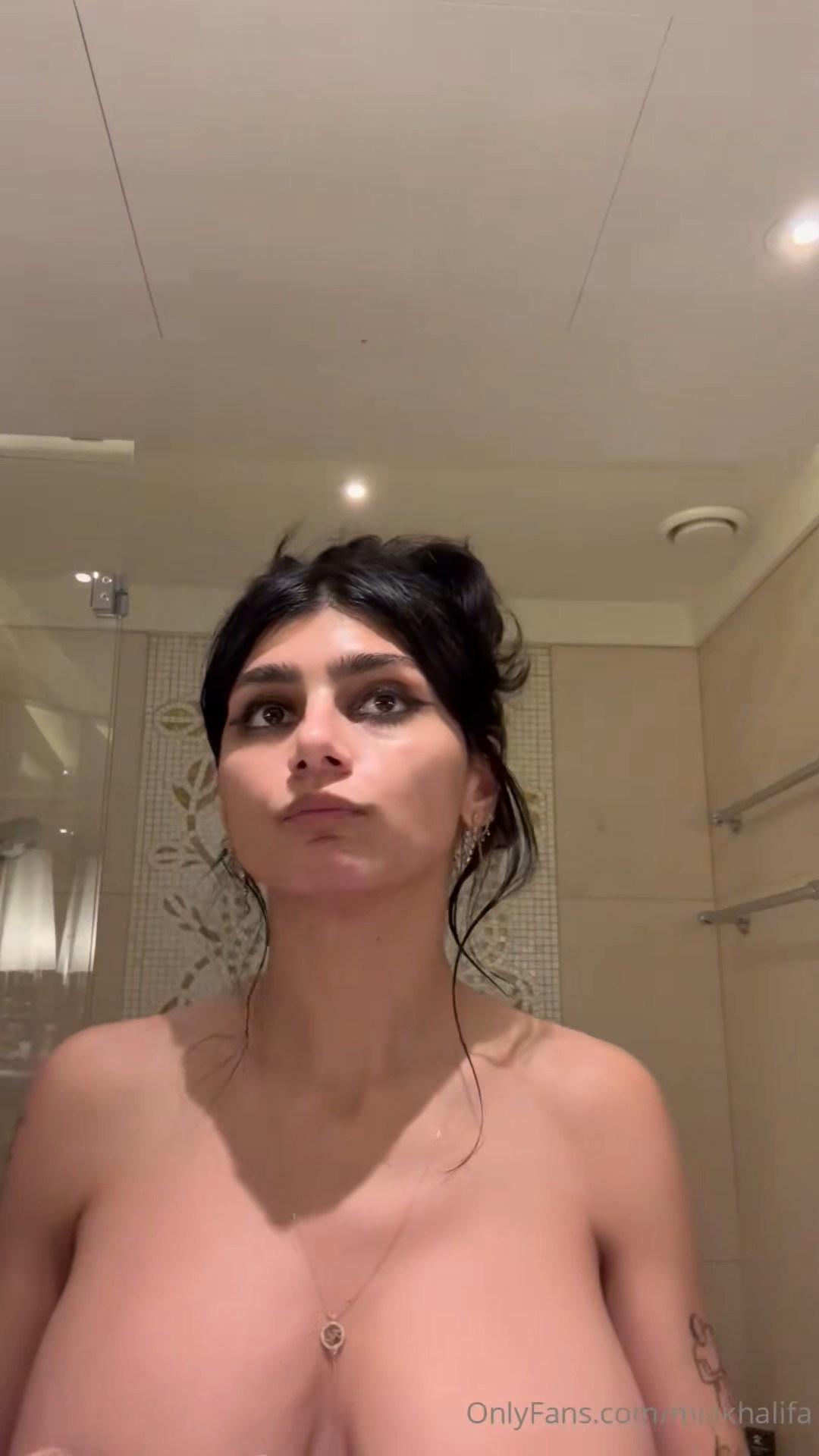 mia_khalifa_nude_face_wash_onlyfans_livestream_leaked-sgcdxw mia khalifa nude face wash onlyfans livestream leaked
