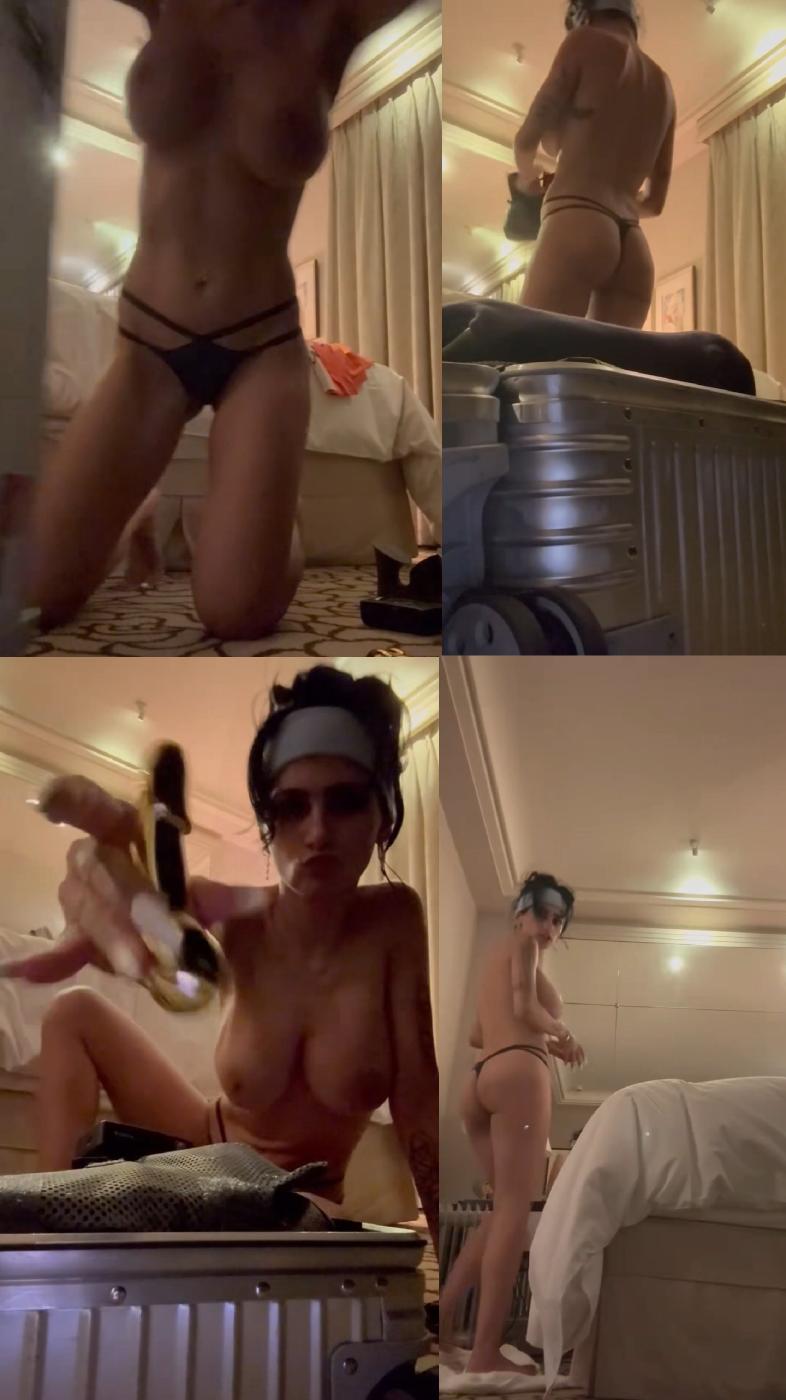mia khalifa nude luggage packing onlyfans video leaked yfpoae 1