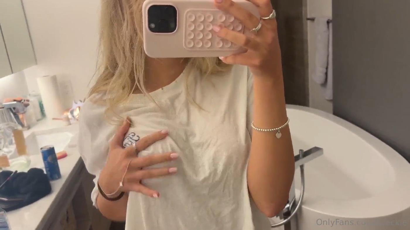 breckie_hill_nipple_pokies_bounce_onlyfans_video_leaked-jrwcoo breckie hill nipple pokies bounce onlyfans video leaked jrwcoo