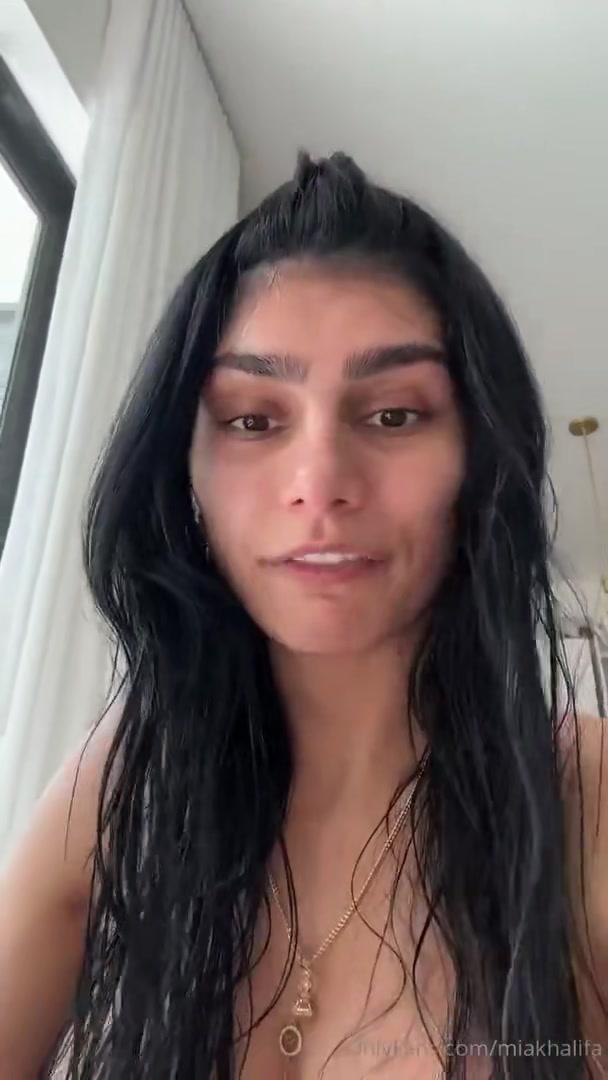 mia_khalifa_nude_topless_livestream_onlyfans_video_leaked-lcbwwg mia khalifa nude topless livestream onlyfans video leaked lcbwwg