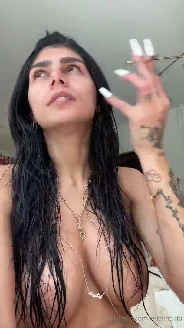 mia_khalifa_nude_topless_livestream_onlyfans_video_leaked-ynxizd mia khalifa nude topless livestream onlyfans video leaked