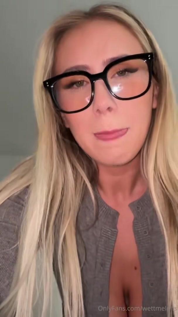 wettmelons nude pov secretary blowjob onlyfans video leaked tnuuzz