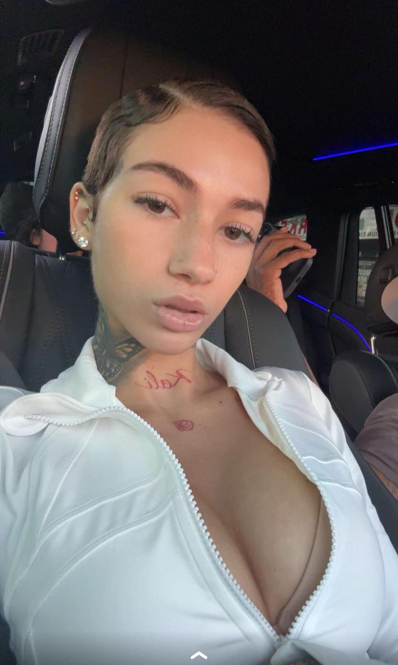 bhad_bhabie_sexy_cleavage_tight_outfit_onlyfans_set_leaked-poaima bhad bhabie sexy cleavage tight outfit onlyfans set leaked poaima