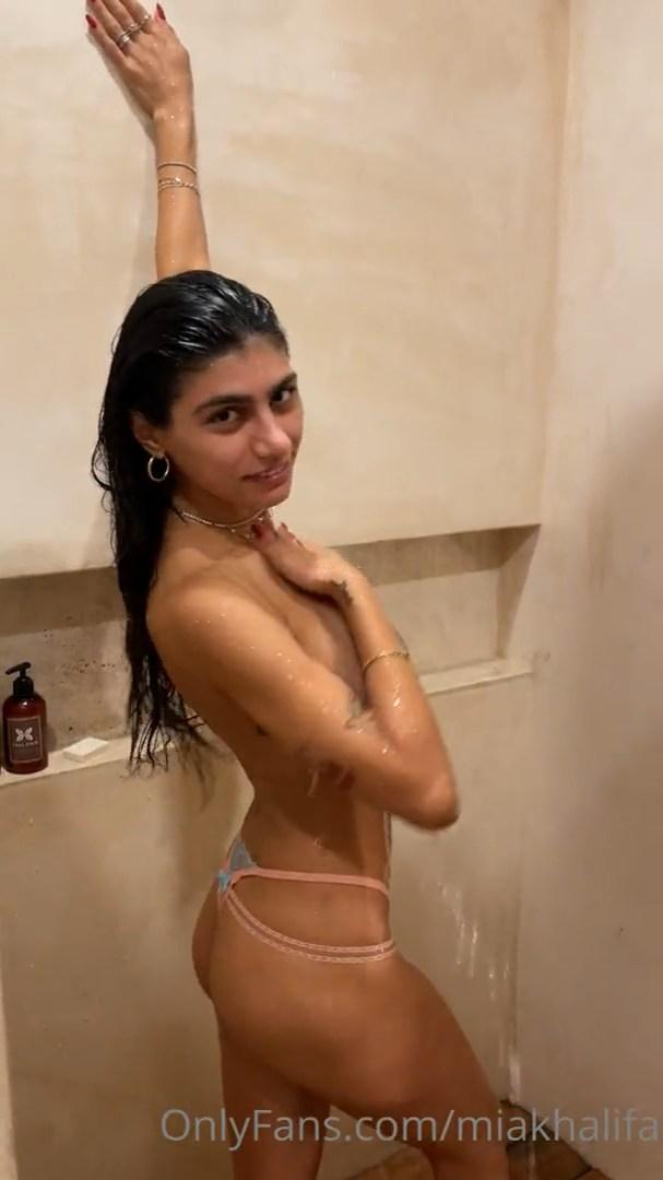 mia_khalifa_nude_shower_pasties_tease_onlyfans_video_leaked-cgeygq mia khalifa nude shower pasties tease onlyfans video leaked cgeygq