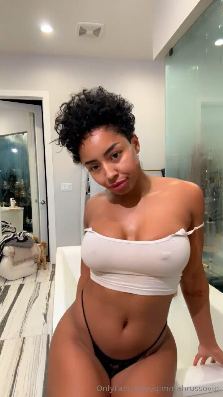 qimmah_russo_nude_bathroom_selfies_onlyfans_set_leaked-sbzuek qimmah russo nude bathroom selfies onlyfans set leaked sbzuek