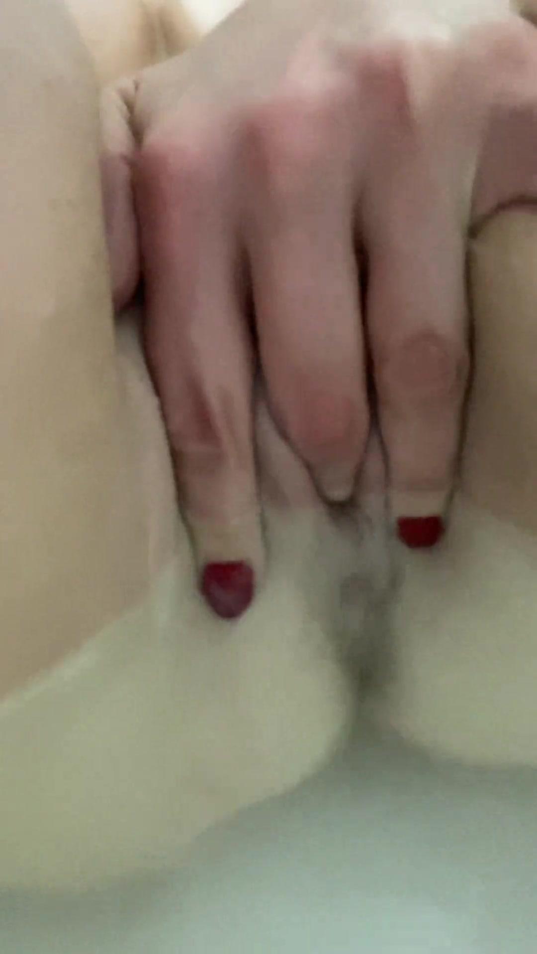 f26abc696a77733aadfaeb74abce4f78acd266e6 f26abc696a77733aadfaeb74abce4f78acd266e6