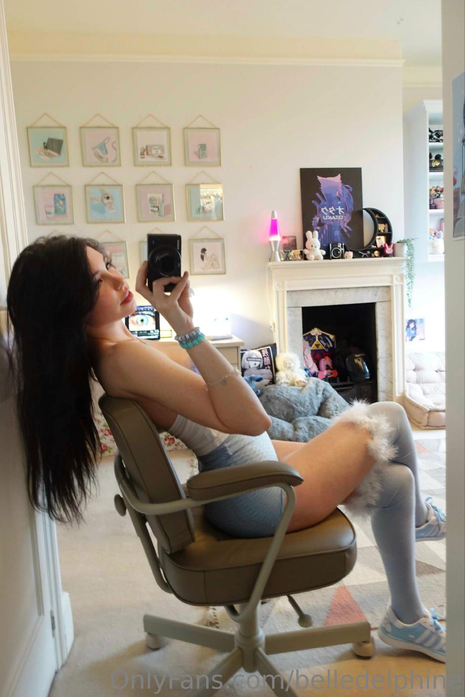 belle_delphine_blue_booty_shorts_onlyfans_set_leaked-zxonym-influencers-gonewild belle delphine blue booty shorts onlyfans set leaked zxonym influencers gonewild